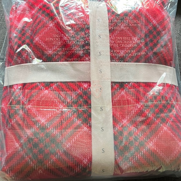 NWT Victoria's Secret Red Thermal Plaid Long Pajama Set - Picture 9 of 10